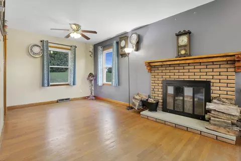 Living - 11200 Bremen Rd, Logan, OH 43138 photo 4 of 5
