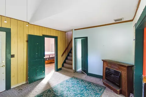 Entry Way - 210 State St, Edison, OH 43320 photo 1 of 3