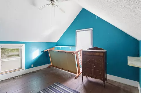 Bedroom - 210 State St, Edison, OH 43320 photo 5 of 6