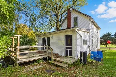 Exterior - 210 State St, Edison, OH 43320 photo 2 of 12