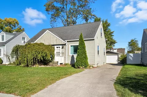4284 Beechgrove Dr, Grove City, OH 43123