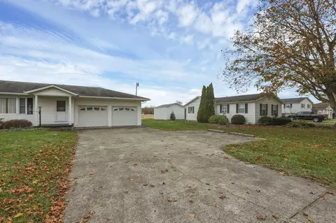 Exterior - 28671 Chieftain Dr, Logan, OH 43138 photo 3 of 23