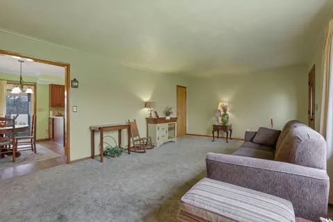 Living - 28671 Chieftain Dr, Logan, OH 43138 photo 2 of 4