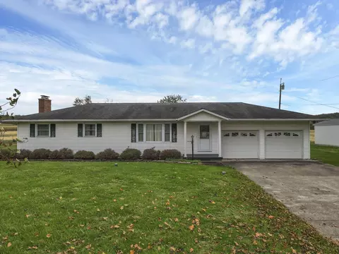 Exterior - 28671 Chieftain Dr, Logan, OH 43138 photo 20 of 23