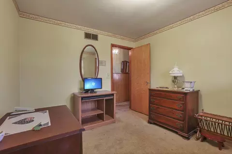 Bedroom - 28671 Chieftain Dr, Logan, OH 43138 photo 7 of 7