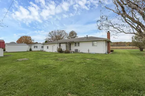 Exterior - 28671 Chieftain Dr, Logan, OH 43138 photo 17 of 23