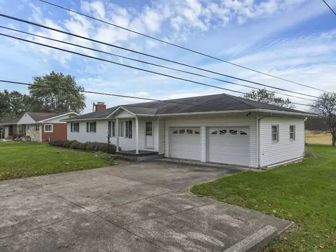 Exterior - 28671 Chieftain Dr, Logan, OH 43138 photo 21 of 23