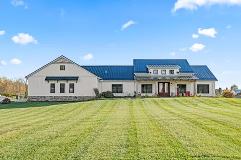 5893 Lobdell Rd, Alexandria, OH 43001