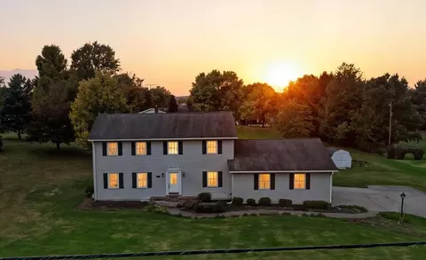 14021 Old Mansfield Rd, Mount Vernon, OH 43050
