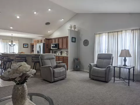 593 Hiser Ave, Springfield, OH 45503 photo 7