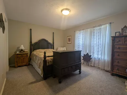 593 Hiser Ave, Springfield, OH 45503 photo 12
