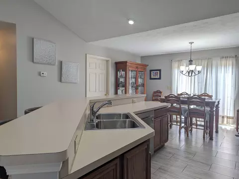 593 Hiser Ave, Springfield, OH 45503 photo 11