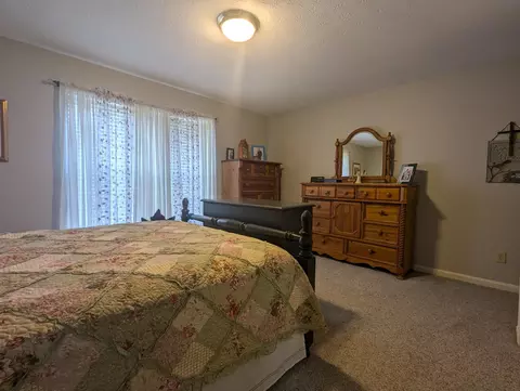593 Hiser Ave, Springfield, OH 45503 photo 13