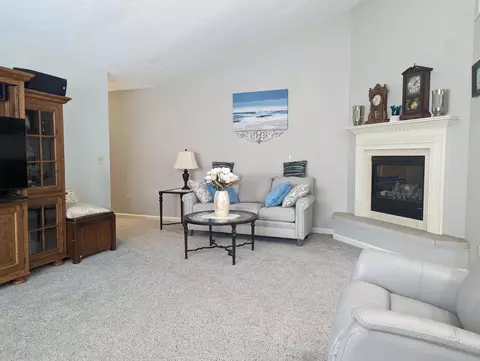 593 Hiser Ave, Springfield, OH 45503 photo 8