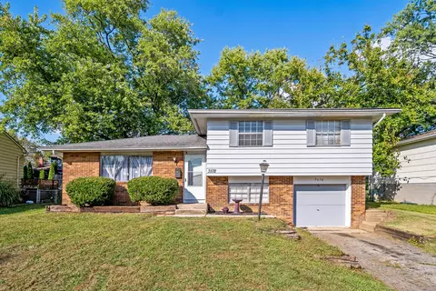 3578 Carthage Ct, Westerville, OH 43081