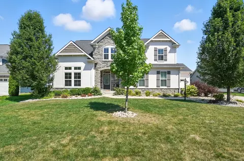 6381 Streamside Dr, Galena, OH 43021