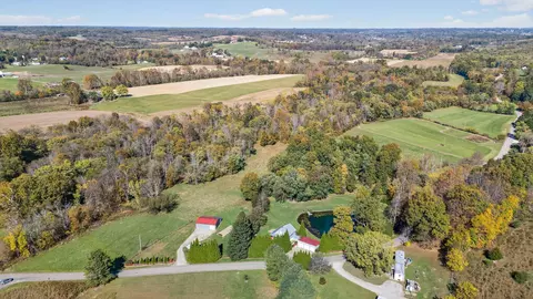 6995 Ransbottom Rd, Roseville, OH 43777