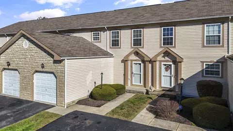 605 Faith Ann Dr, Pataskala, OH 43062