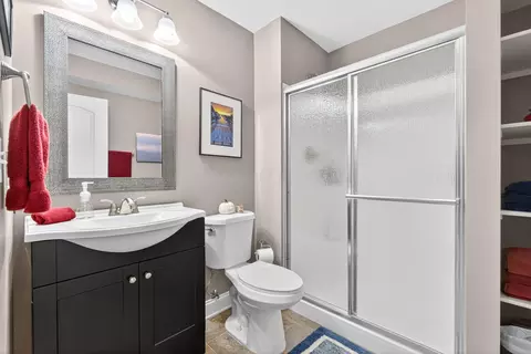 Bath - 5844 Dunheath Loop, Dublin, OH 43016 photo 13 of 14