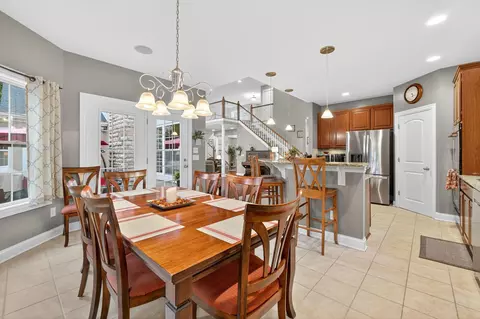 Dining - 5844 Dunheath Loop, Dublin, OH 43016 photo 4 of 4