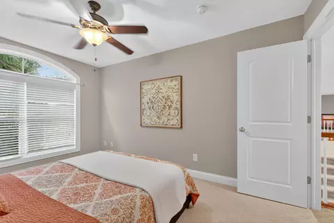 Bedroom - 5844 Dunheath Loop, Dublin, OH 43016 photo 15 of 16