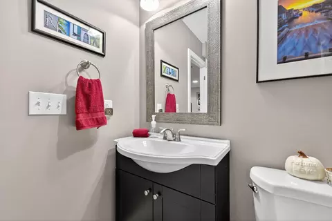 Bath - 5844 Dunheath Loop, Dublin, OH 43016 photo 14 of 14