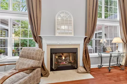 Living - 5844 Dunheath Loop, Dublin, OH 43016 photo 6 of 12