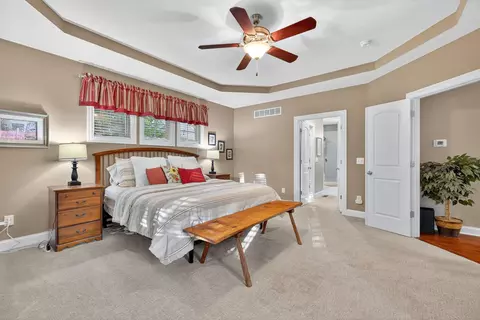 Bedroom - 5844 Dunheath Loop, Dublin, OH 43016 photo 3 of 16