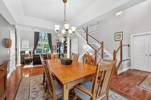 Dining - 5844 Dunheath Loop, Dublin, OH 43016 photo 2 of 4