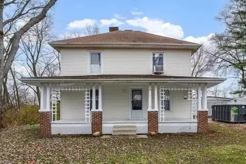 24136 Egypt Pike, New Holland, OH 43145