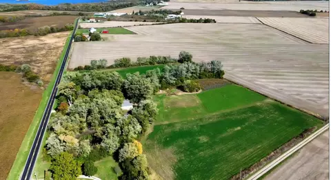 24136 Egypt Pike, New Holland, OH 43145