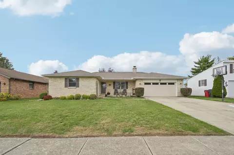 4427 Dawn Dr, Grove City, OH 43123