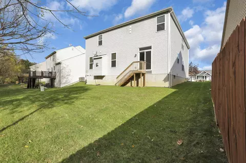 Exterior - 1799 Declaration Dr W, Lancaster, OH 43130 photo 8 of 9
