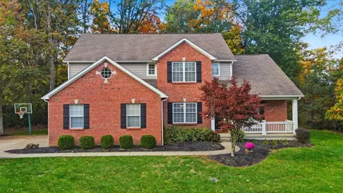 60 Buckeye Dr, Powell, OH 43065