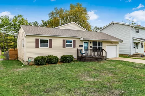 Exterior - 1062 Mulberry Rd, Circleville, OH 43113 photo 2 of 5