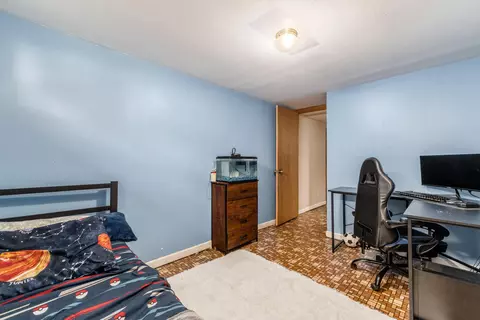 Bedroom - 1062 Mulberry Rd, Circleville, OH 43113 photo 6 of 8