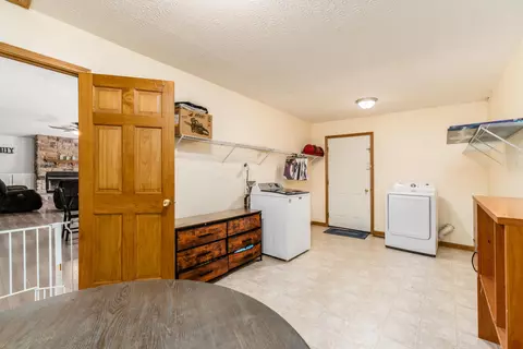 Other - 1062 Mulberry Rd, Circleville, OH 43113 photo 5 of 12