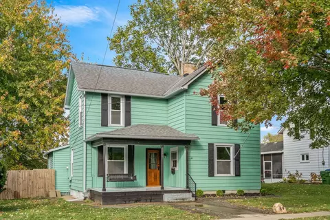 69 Webb St, Delaware, OH 43015
