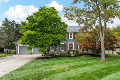 1279 Farmview Dr, Bucyrus, OH 44820