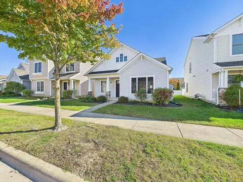 Exterior - 5566 Spring River Ave, Dublin, OH 43016 photo 2 of 5