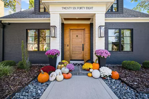 2648 Chester Rd, Upper Arlington, OH 43221