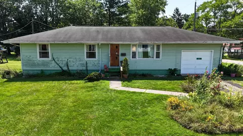 1025 Kumler St, Baltimore, OH 43105
