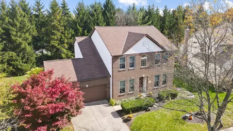 7472 Maynooth Dr, Dublin, OH 43017
