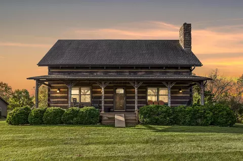 9058 Peters Rd, Ashley, OH 43003