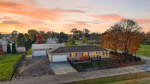 10741 2nd St, Mount Sterling, OH 43143