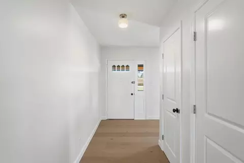 Entry Way - 2601 Ballentine Pike, Springfield, OH 45502 photo 1 of 3