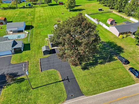 View/Area - 2601 Ballentine Pike, Springfield, OH 45502 photo 2 of 7