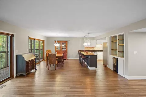 Dining - 3159 Griggsview Ct #3159, Columbus, OH 43221 photo 1 of 5