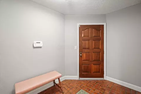 Entry Way - 3159 Griggsview Ct #3159, Columbus, OH 43221 photo 2 of 3