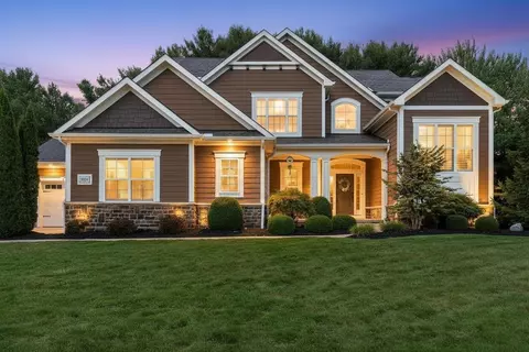 5188 Blessing Ct, Galena, OH 43021
